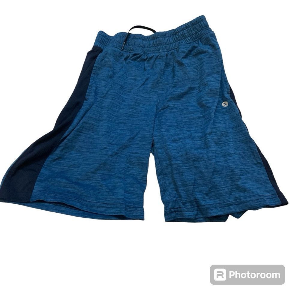 🌼🌼Xersion boys basketball shorts Preloved M🌼🌼